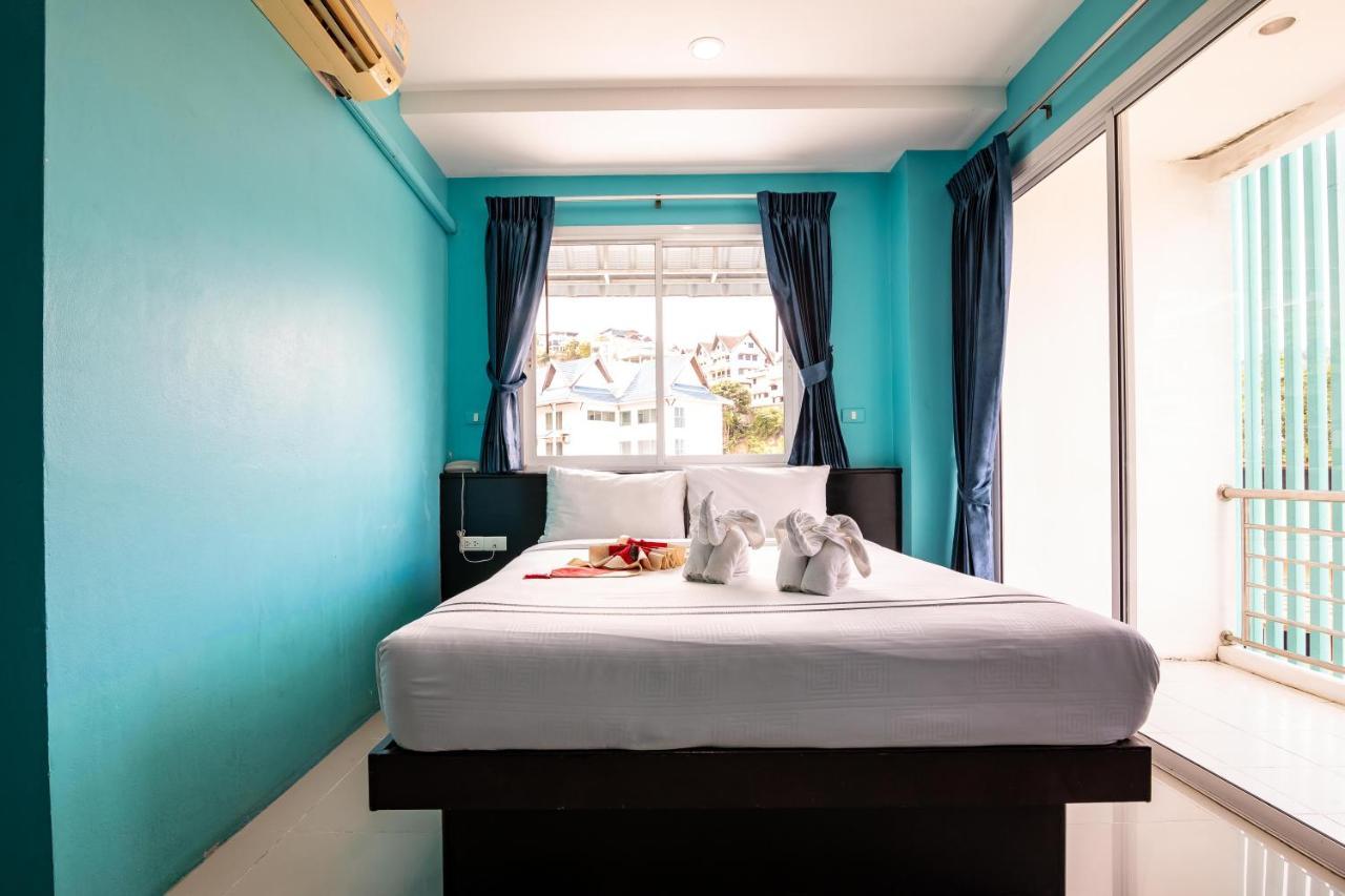 Patong Blue Hotel エクステリア 写真